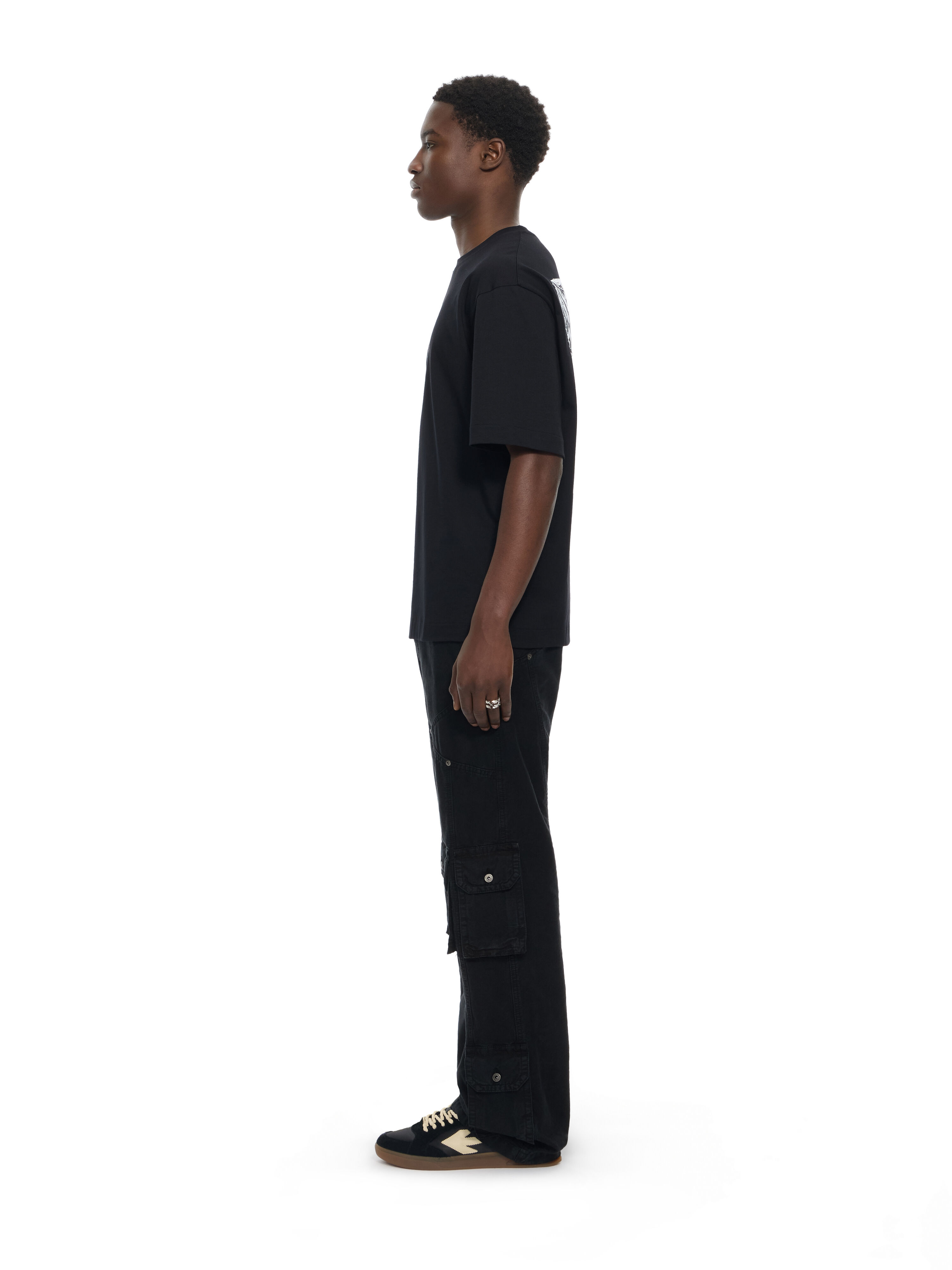 OFF WHITE Milano City Garments Skate  T-Shirt BLACK 44MAA120S26J01G