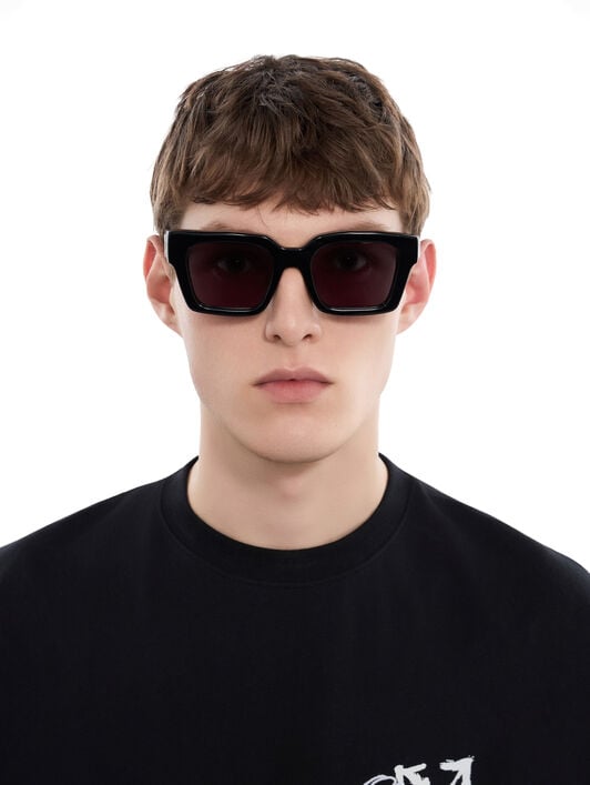 Virgil L Dark Grey Lens Sunglasses OFF WHITE Virgil L Dark Grey Lens Sunglasses Shiny Black OW1022100753
