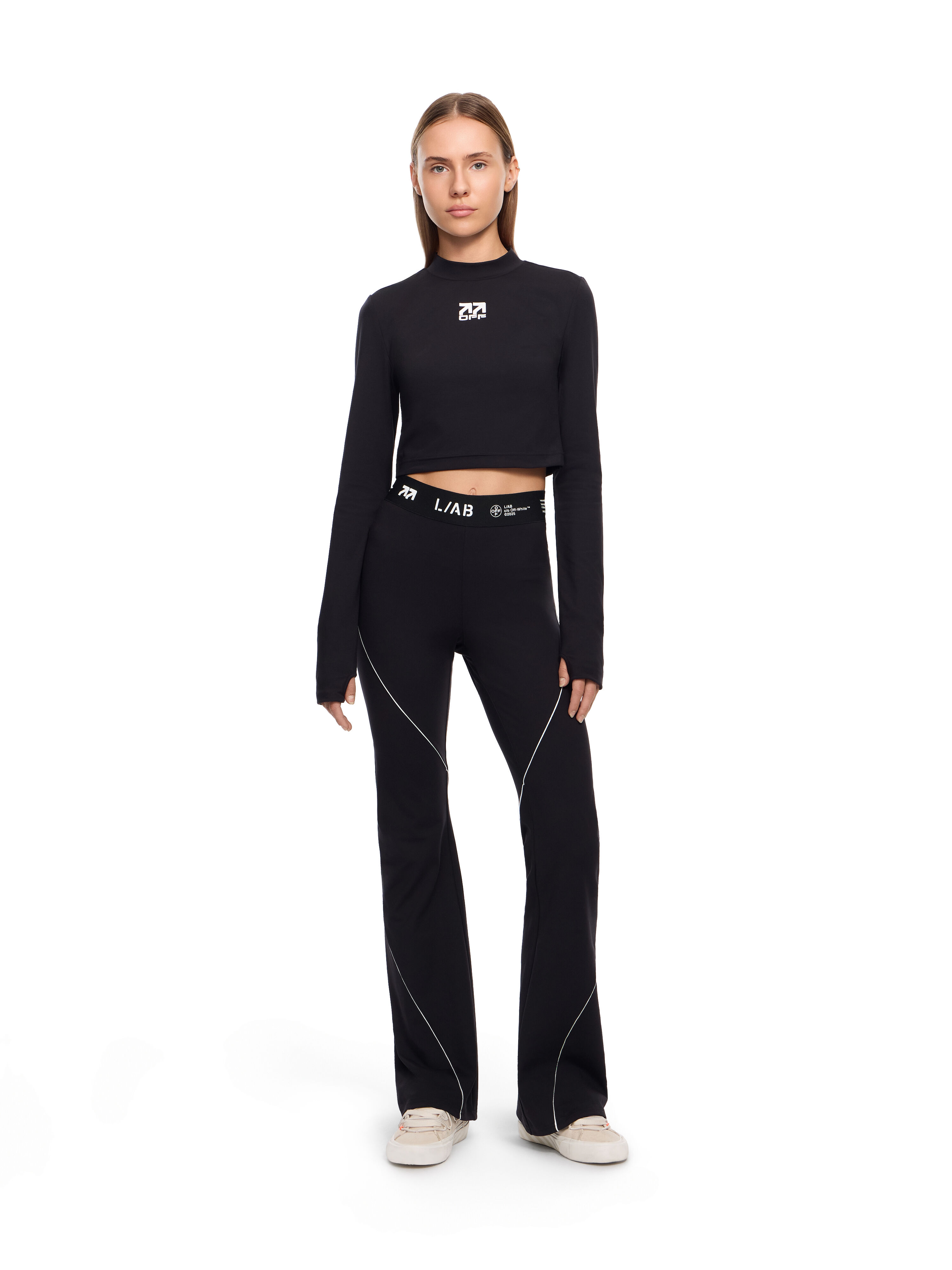 LAB L/AB Cropped Mockneck Top Black Night LABF2639B00063T
