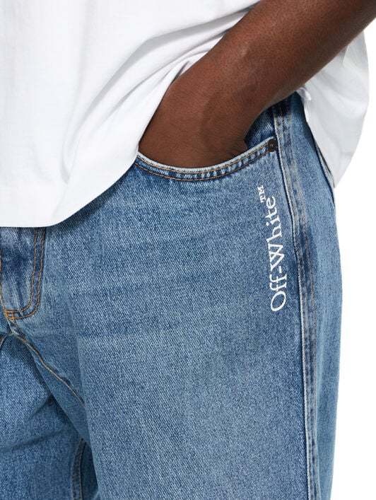 OFF WHITE Half Arrow Twist Slouchy Jeans LIGHT MEDIUM BLUE 44XYA197S26D001