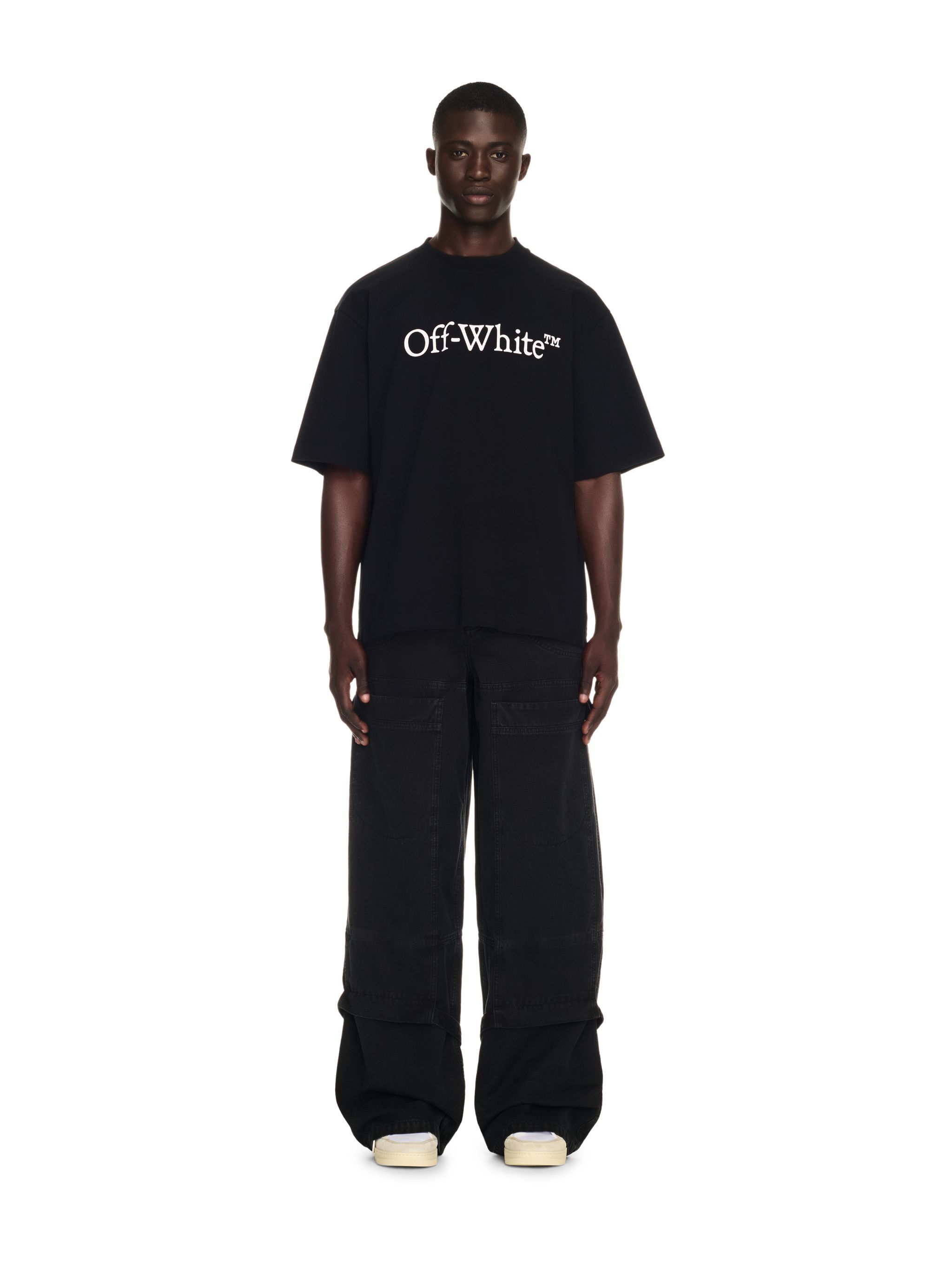 OFF WHITE Big Bookish Skate Kurzärmeliges T-Shirt SCHWARZ OMAA120C99JER008