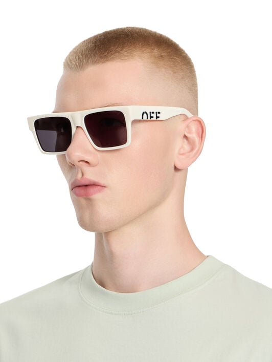 Casper Dark Grey Lens Sunglasses OFF WHITE Casper Dark Grey Lens Sunglasses Shiny Black OW1034010756