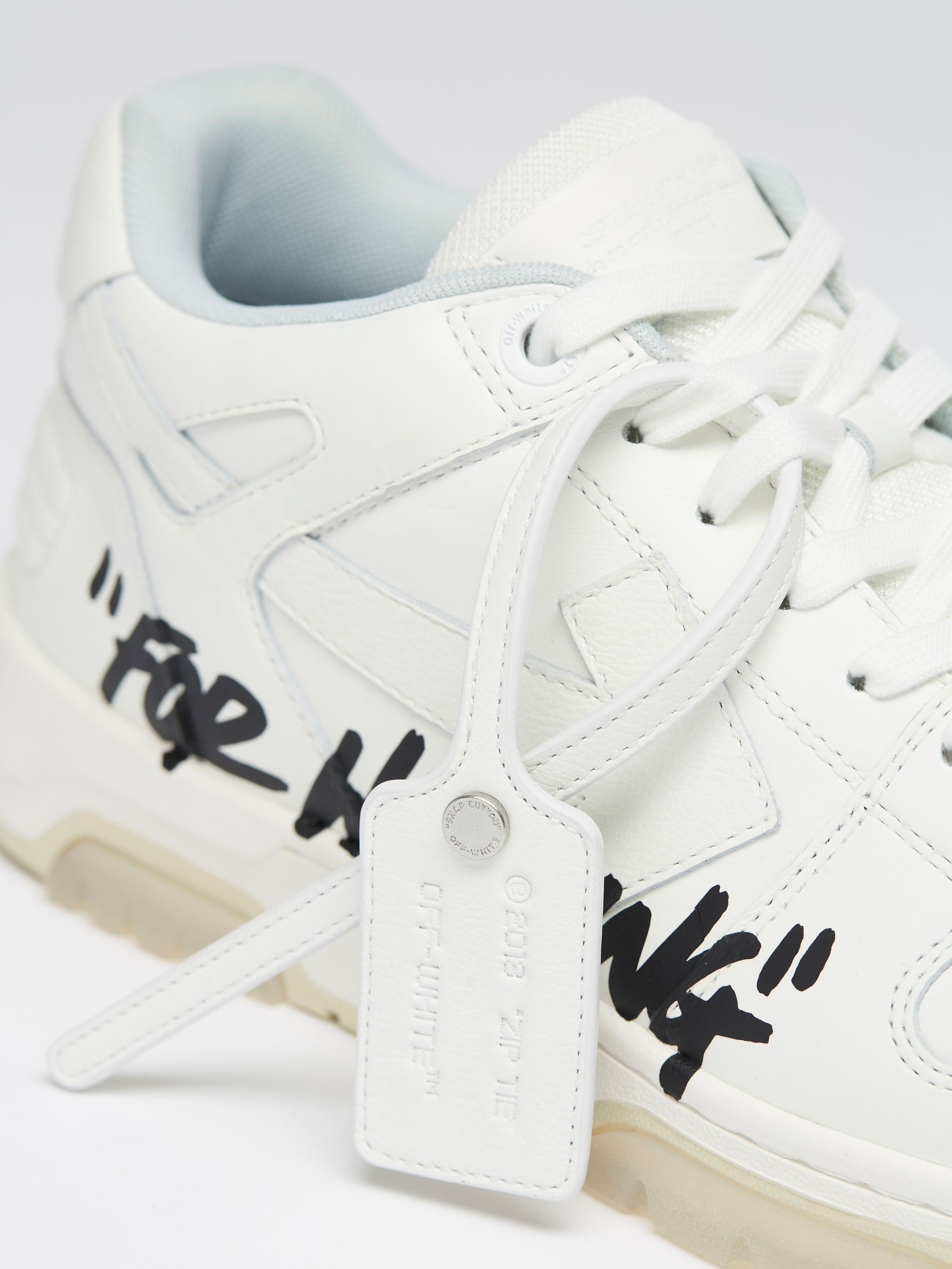 OFF WHITE out of office "ooo" sneakers WEISS OMIA189F21LEA003