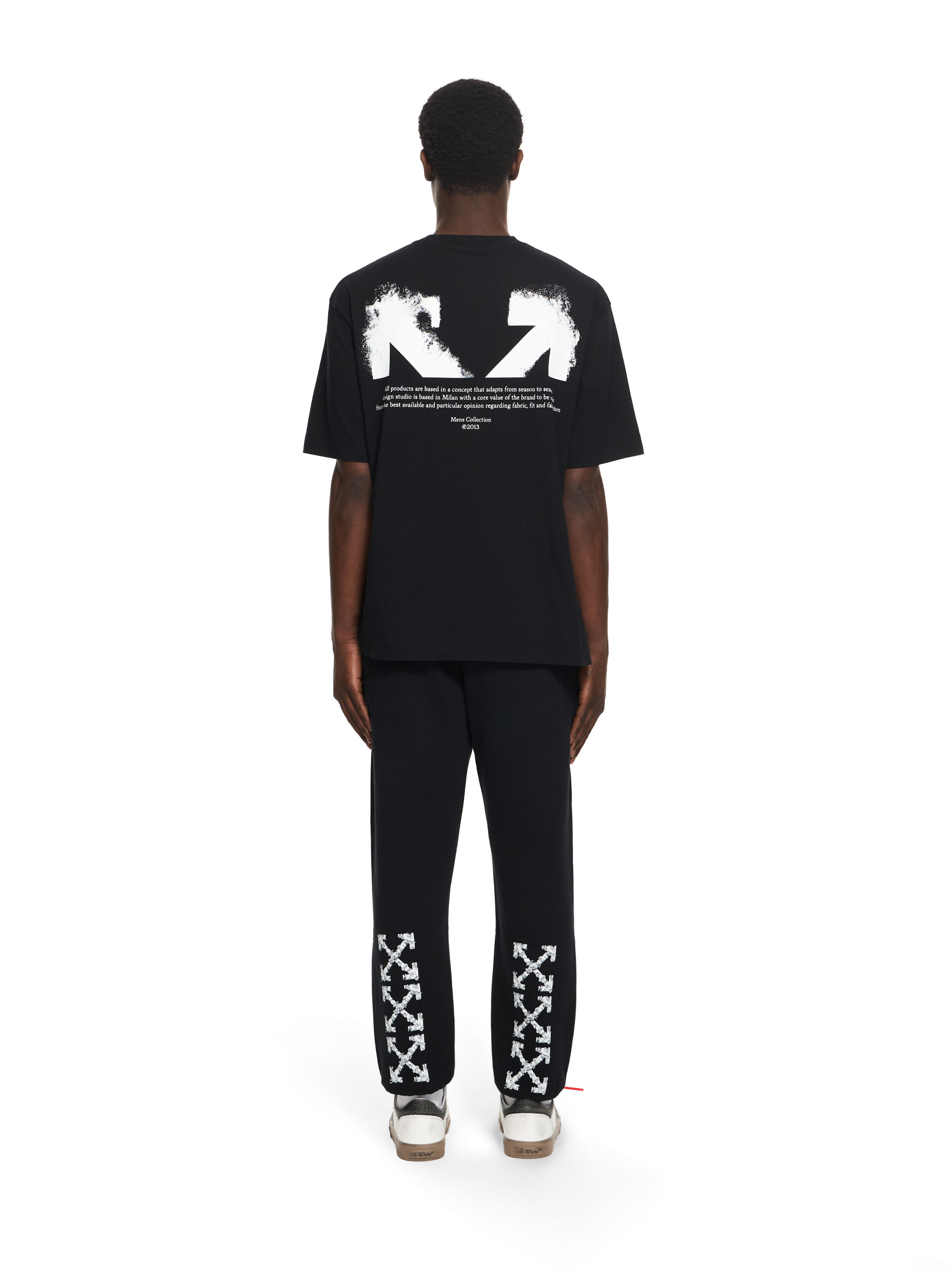 OFF WHITE Heraldic Arrow Cuffed Sweatpant BLACK 44MCH057S26F003