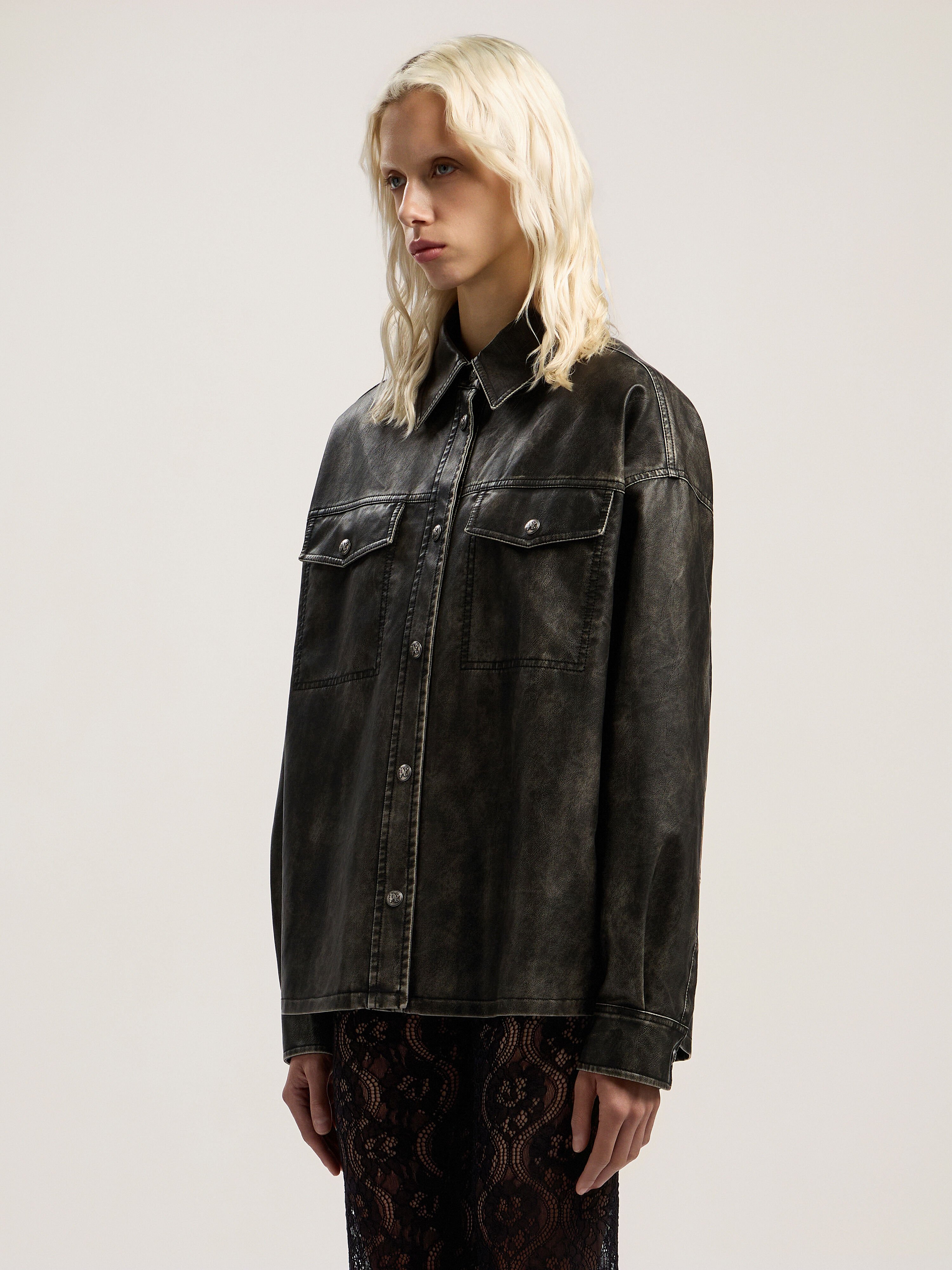 PALM ANGELS Curved Logo Coated Overshirt DARK GREY - BLACK PWJE009F25FAB001