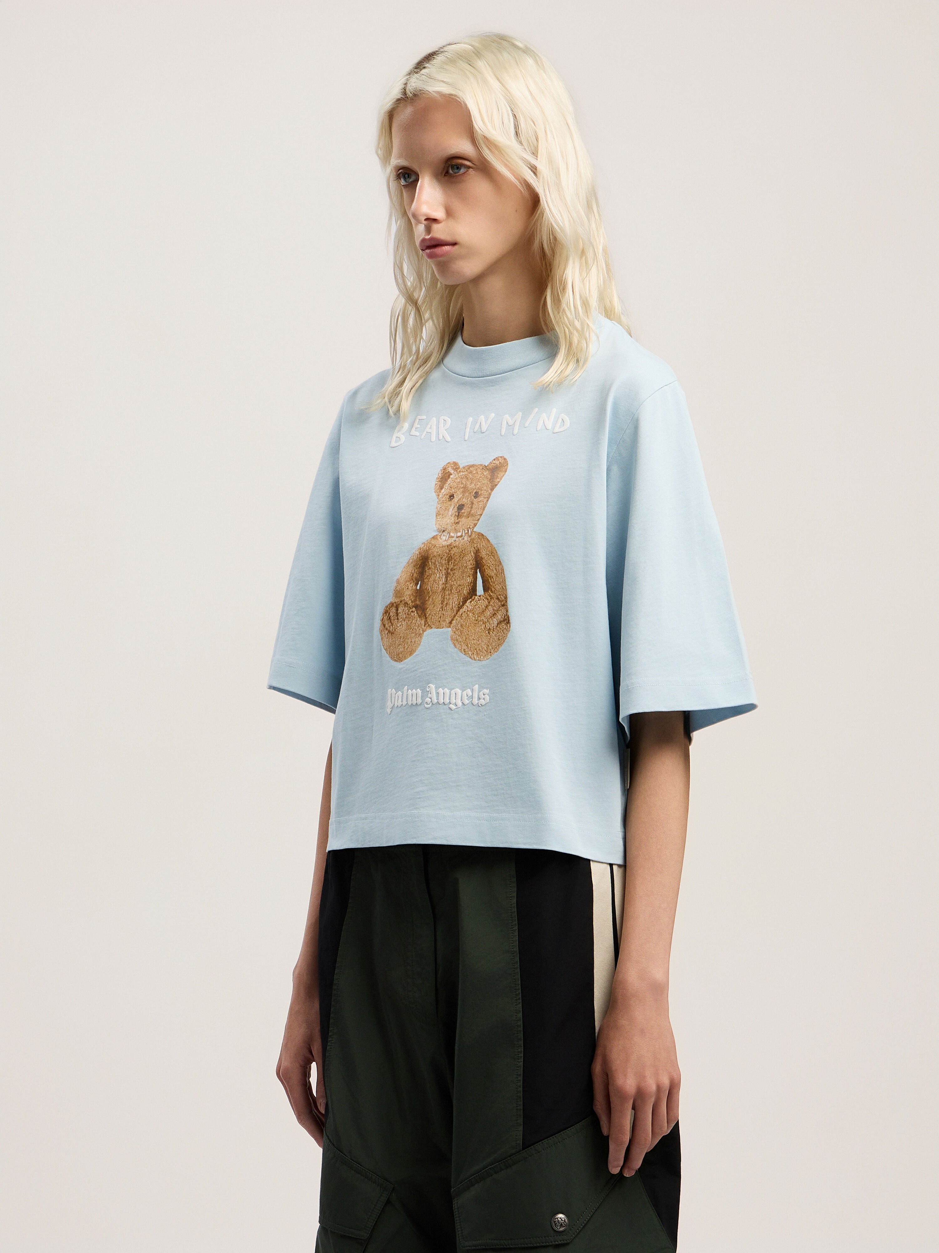 Bear In Mind Cropped Tee PALM ANGELS Bear In Mind Cropped Tee BABY BLUE - BROWN PWAA079F25JER002
