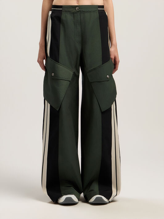 Colorblock Cargo Pants PALM ANGELS Colorblock Cargo Pants FOREST GREEN - BLACK PWCF019F25FAB001