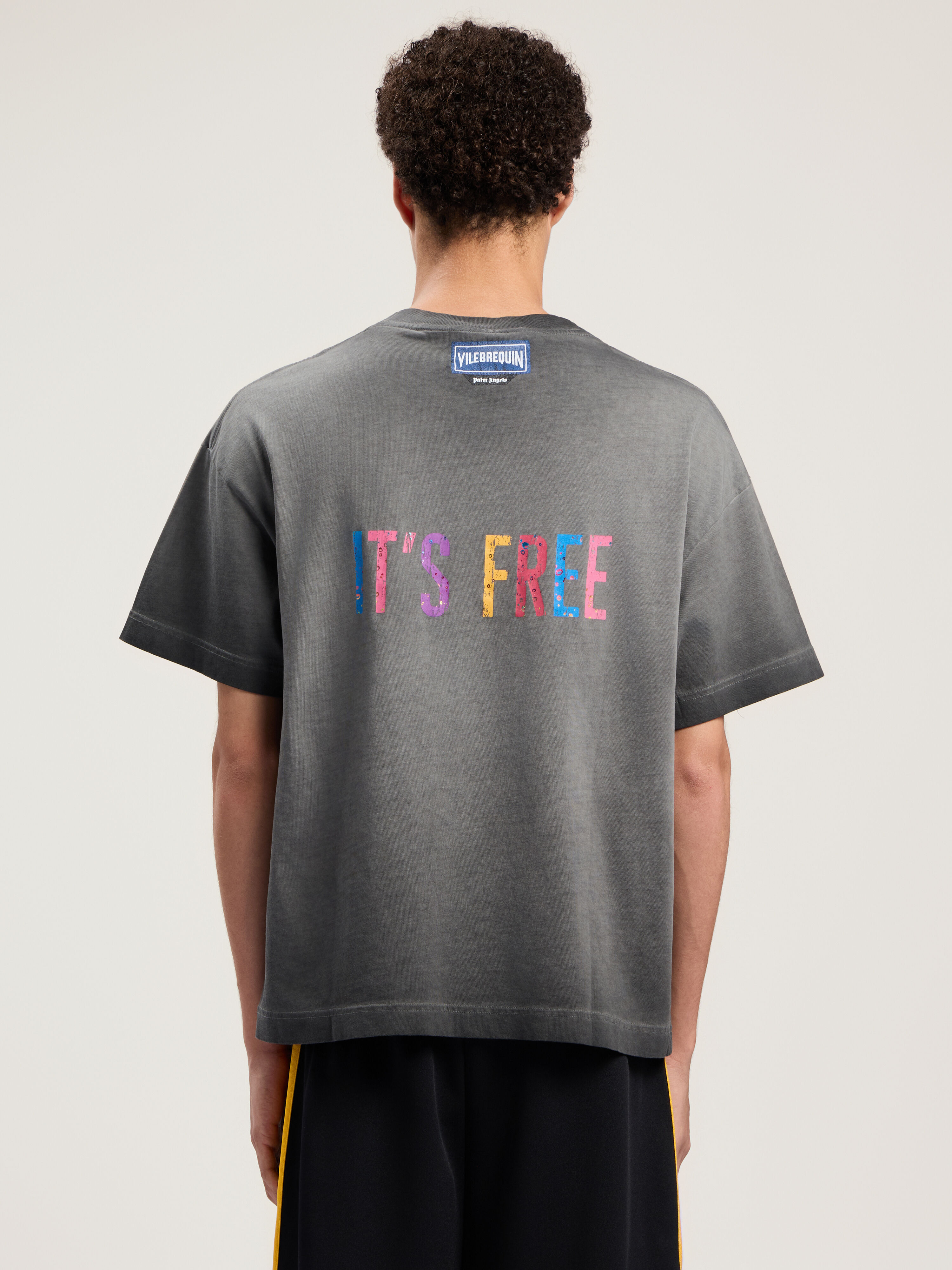 Catch Some Sun T-Shirt PALM ANGELS Catch Some Sun T-Shirt BLACK - MULTICOLOR PMAA109F25JER001