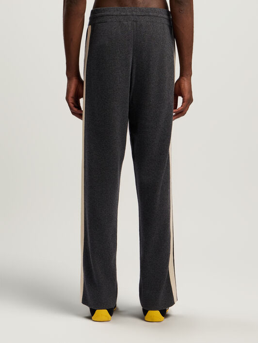 PALM ANGELS Classic Logo Knit Track Pants DARK GREY - OFF WHITE PMHG023F25KNI001