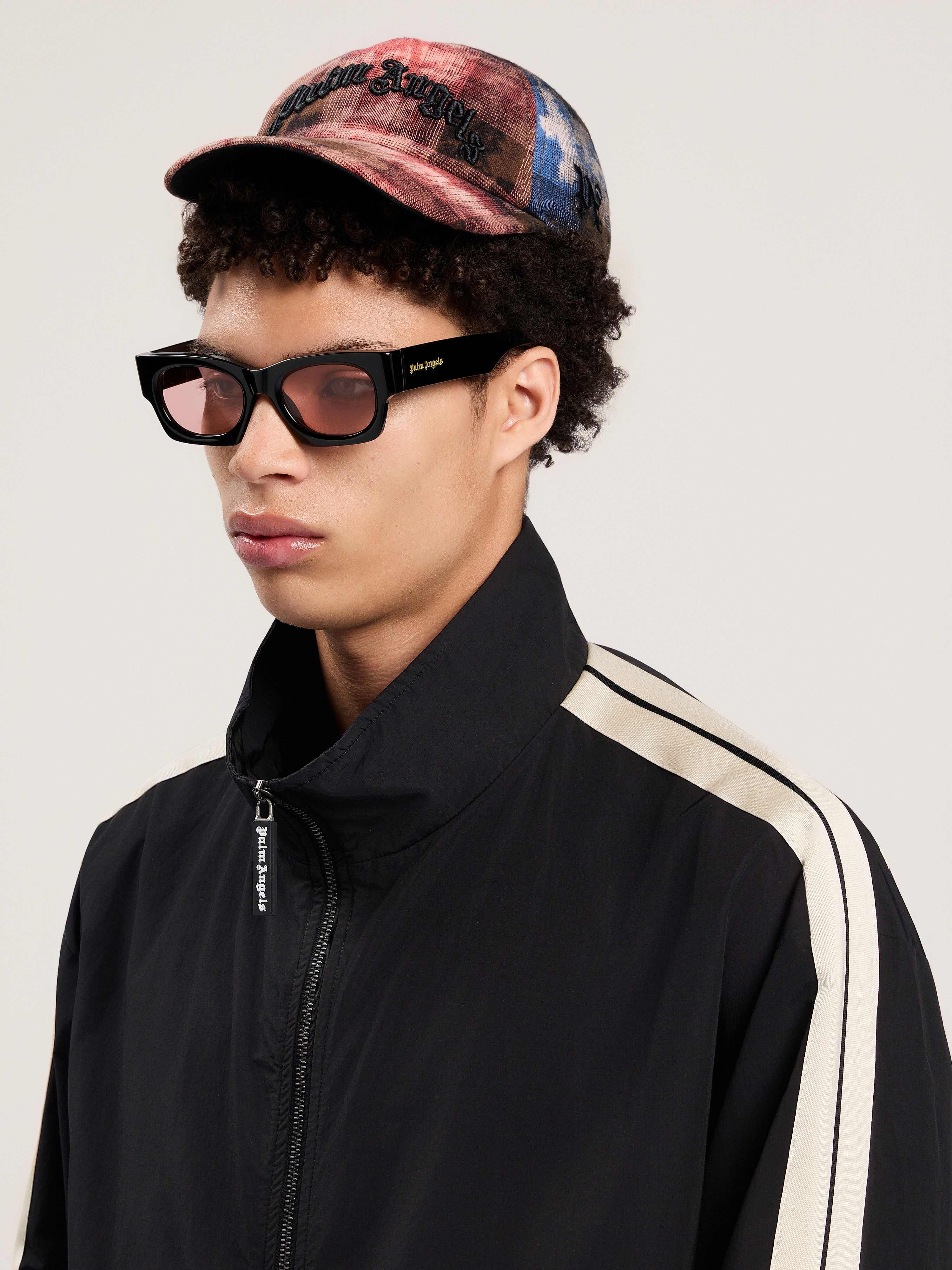 PALM ANGELS Curved Logo Check Cap BLUE - RED PMLB104F25FAB004