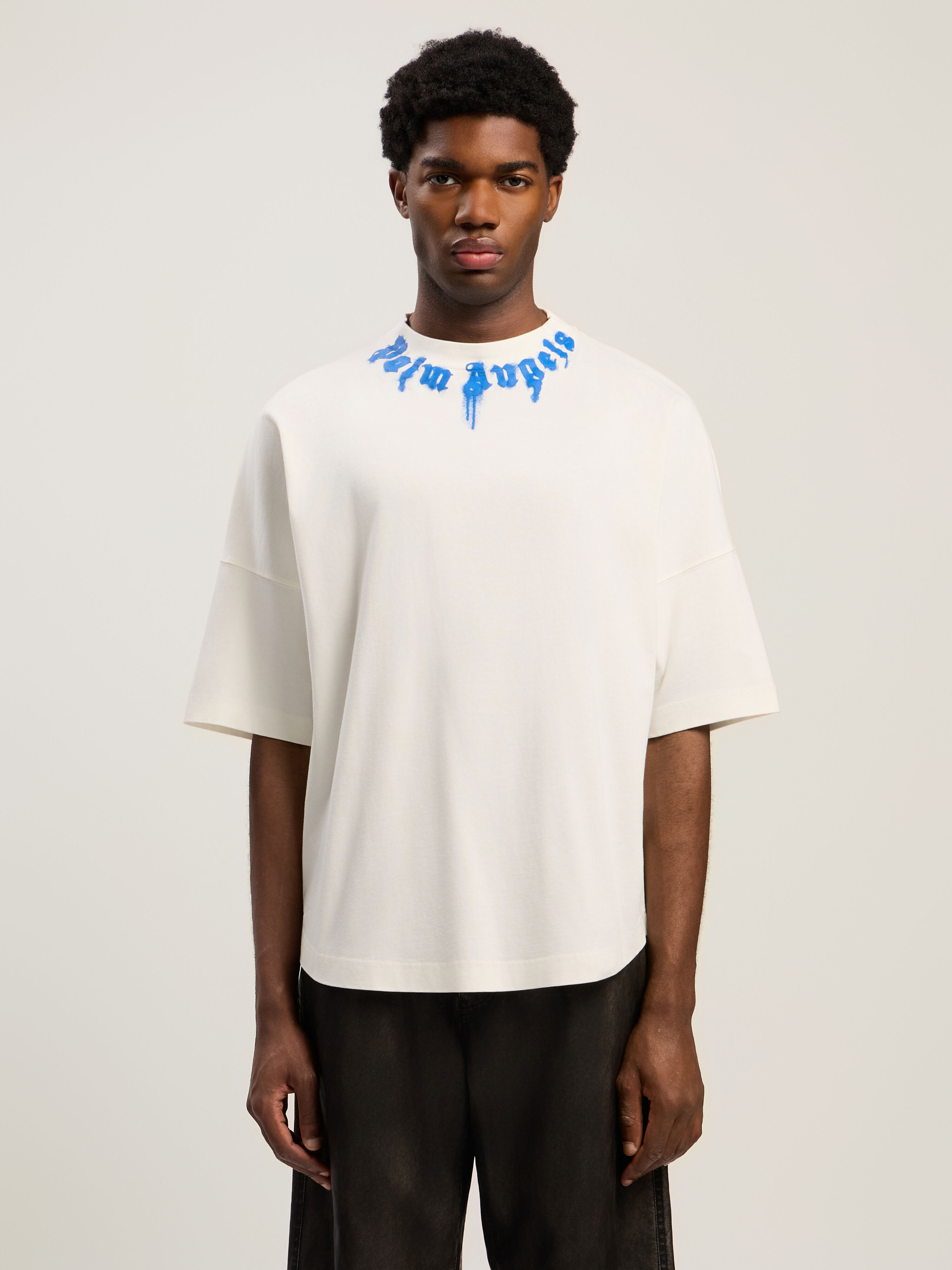 PALM ANGELS Curved Logo Over T-shirt OFF WHITE - COBALT BLUE PMAA10BF25JER006