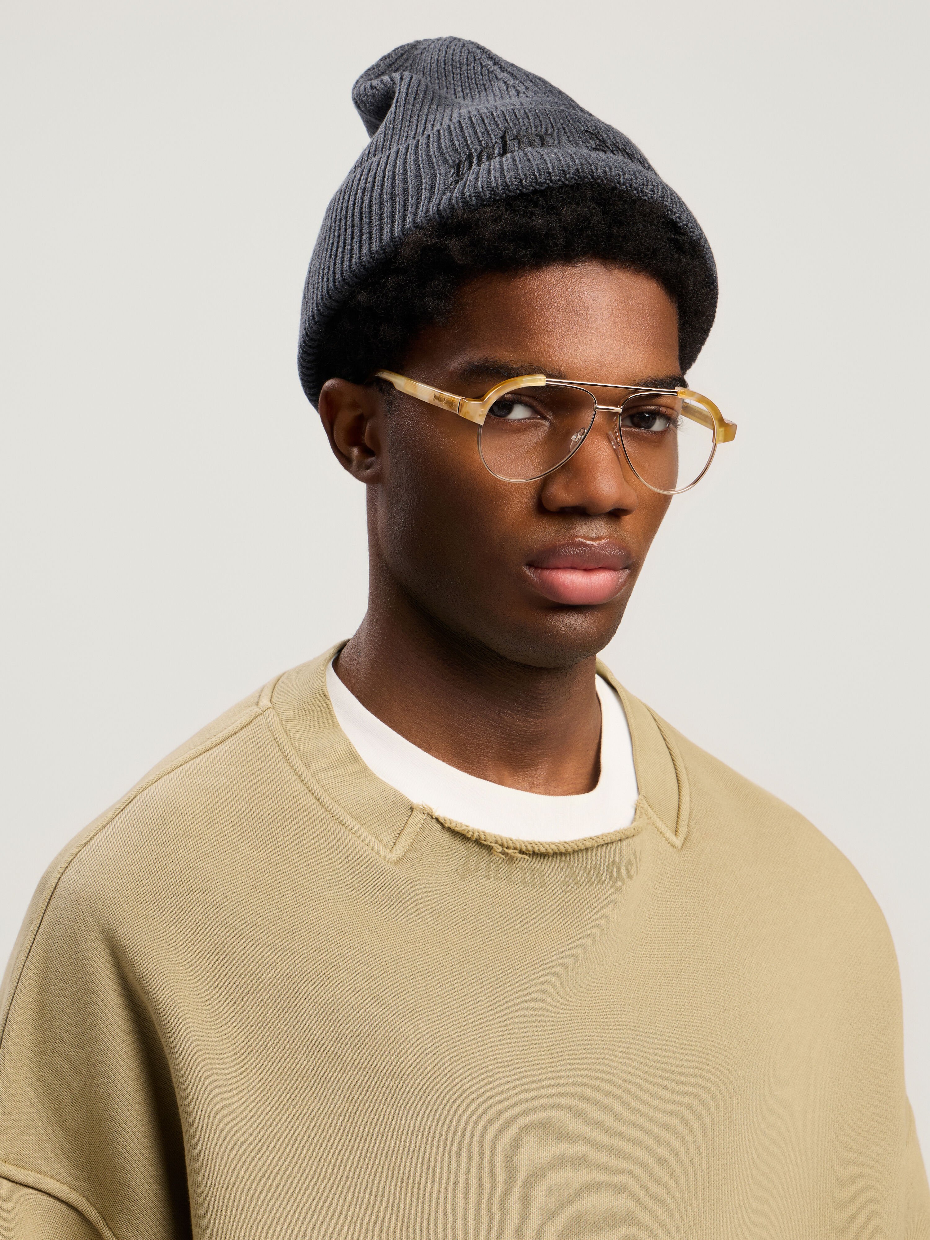 Curved Logo Beanie PALM ANGELS Curved Logo Beanie ANTHRACITE - BLACK PMLC030F25KNI002