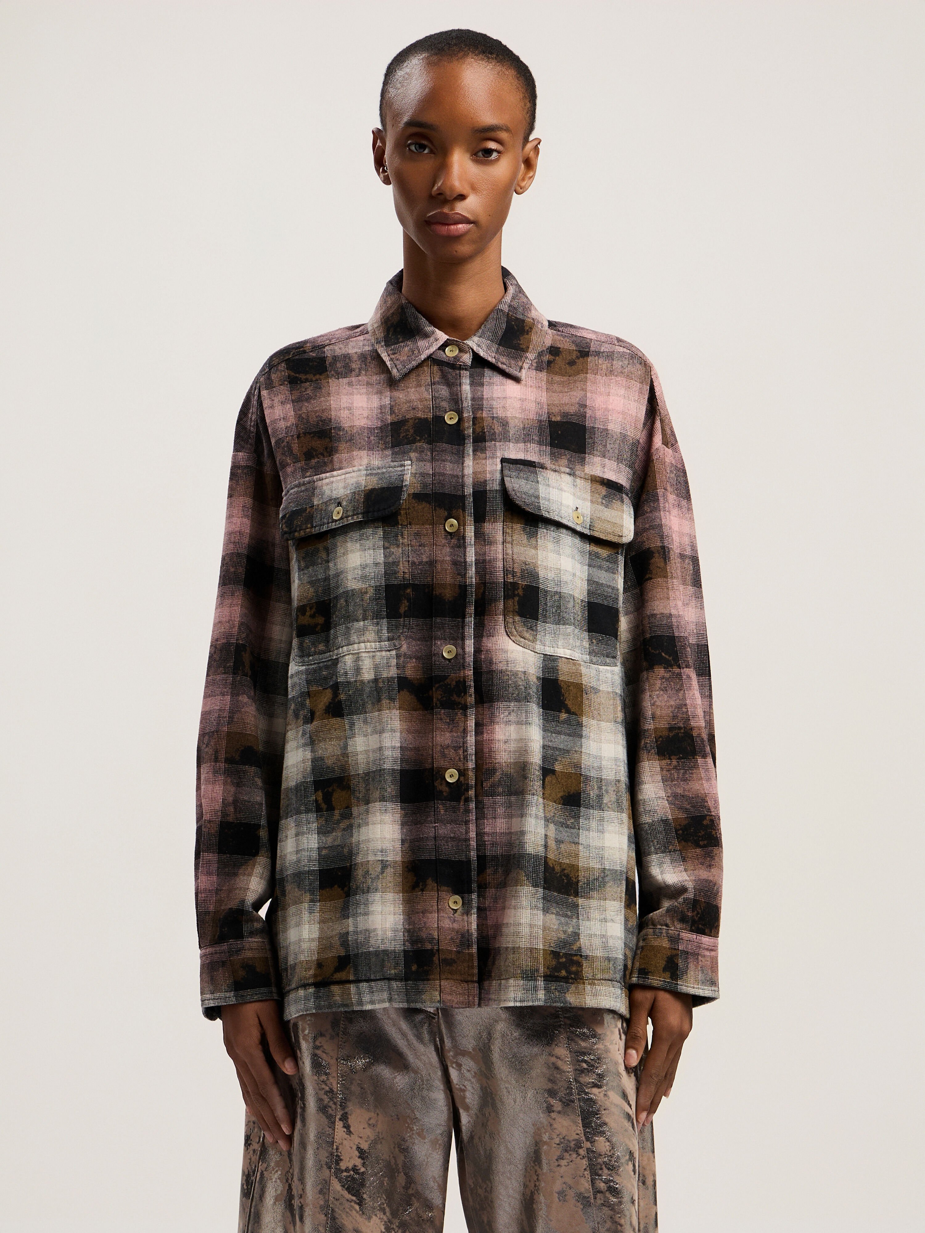 PALM ANGELS Curved Logo Coated Checkshirt BLACK - PINK PWGE029F25FAB001