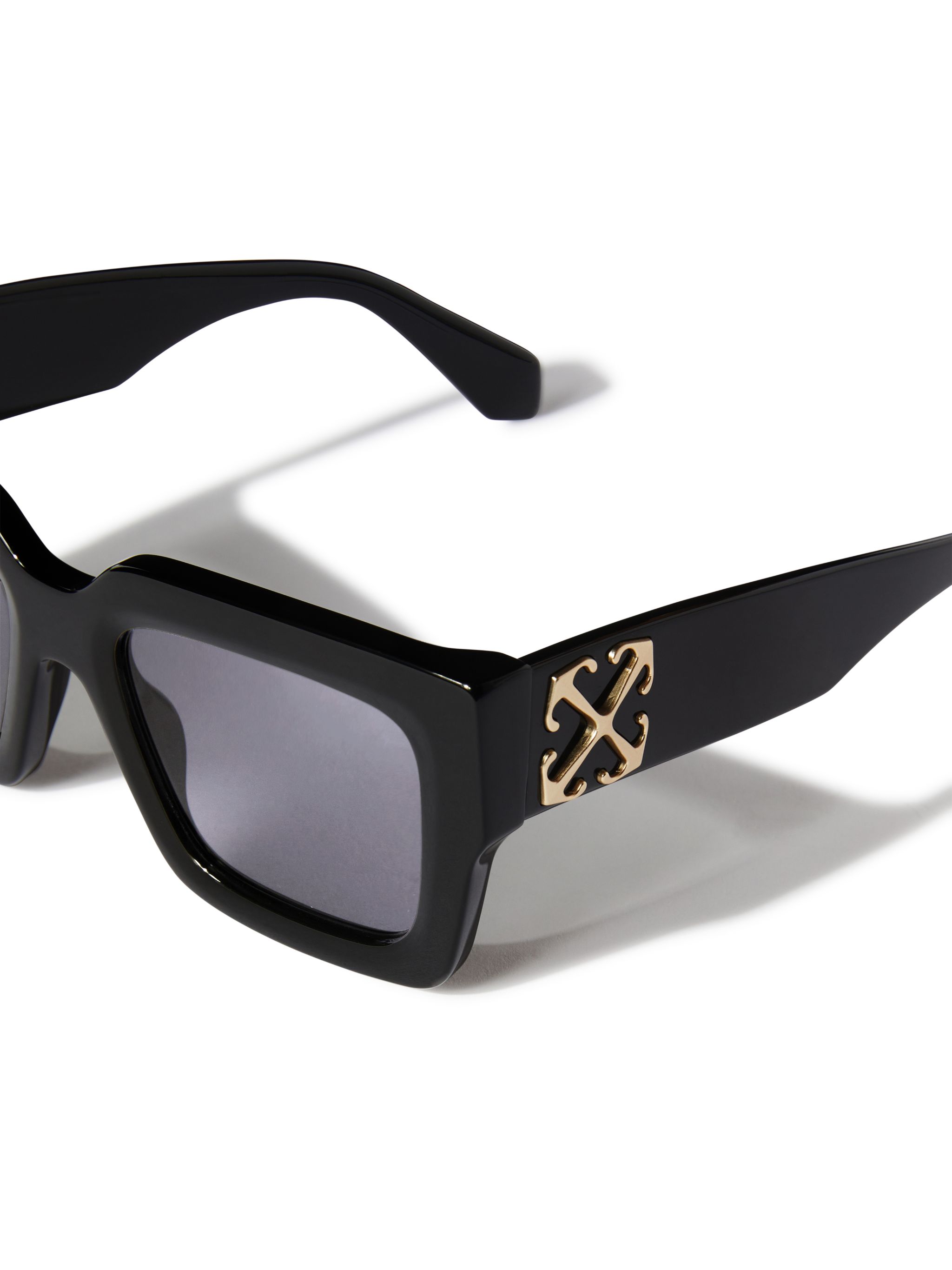 Off-white Mystic Sunglasses In Black