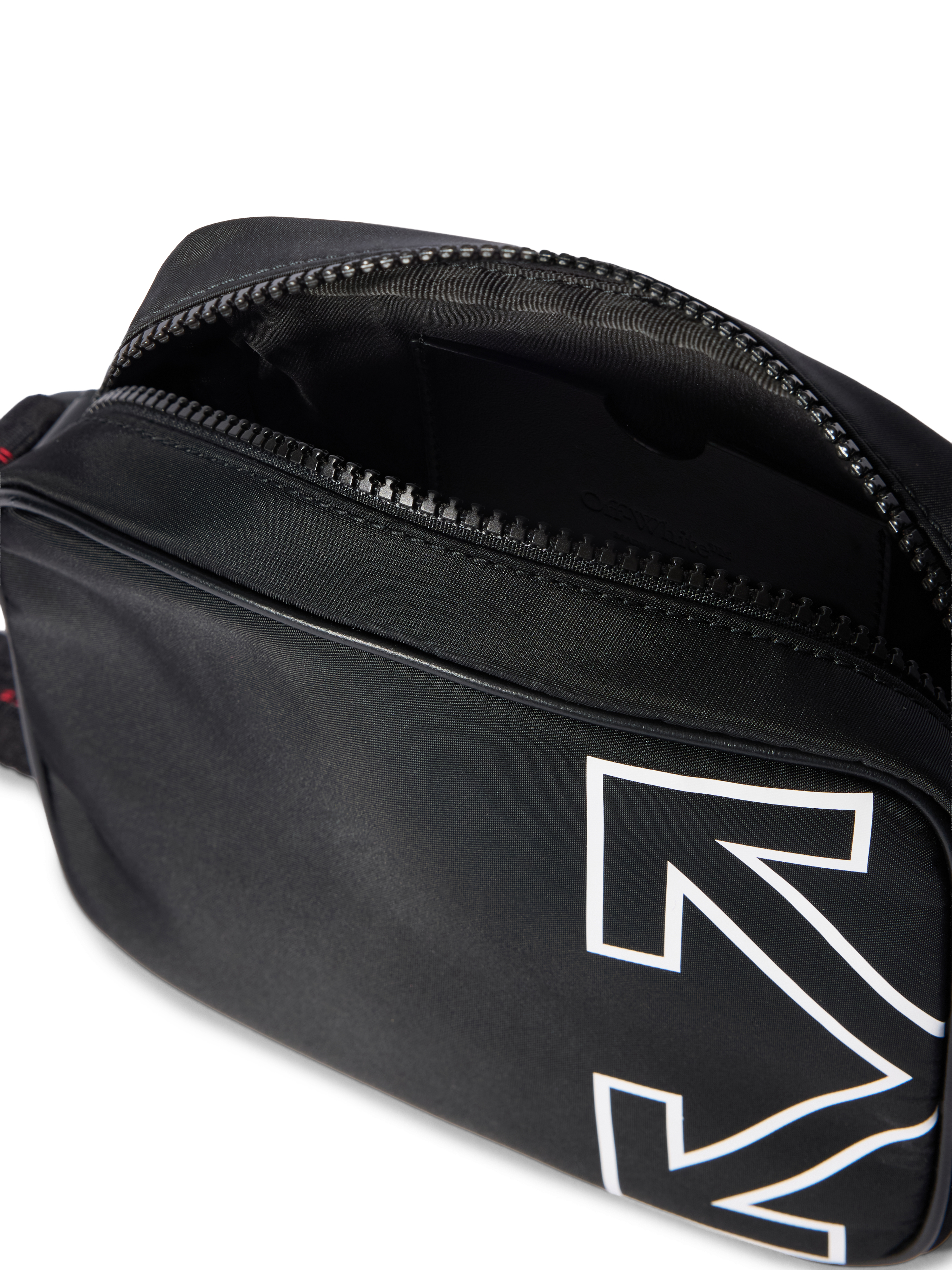 Off-white Heritage Messenger Bag In Black