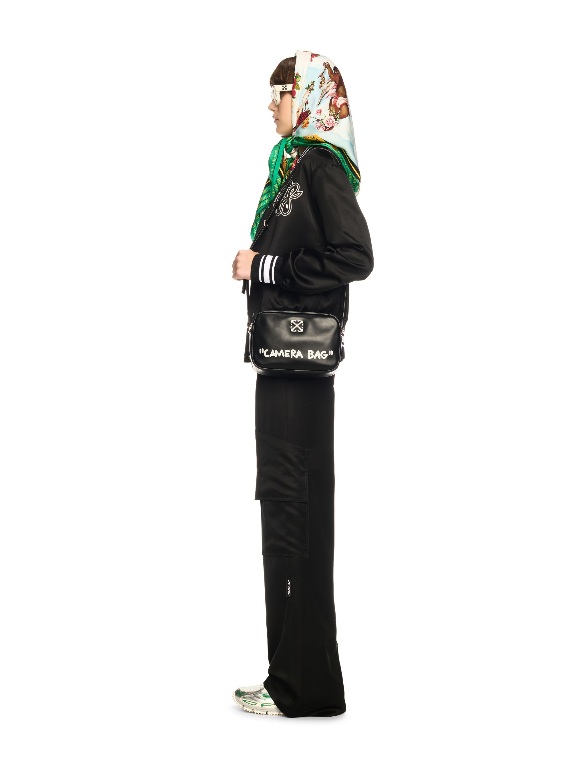 Off-white Black Jitney 'camera Bag' Quote M Bag In Black